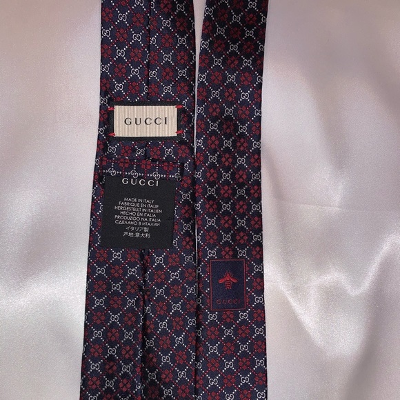 Gucci tie - Picture 3 of 3